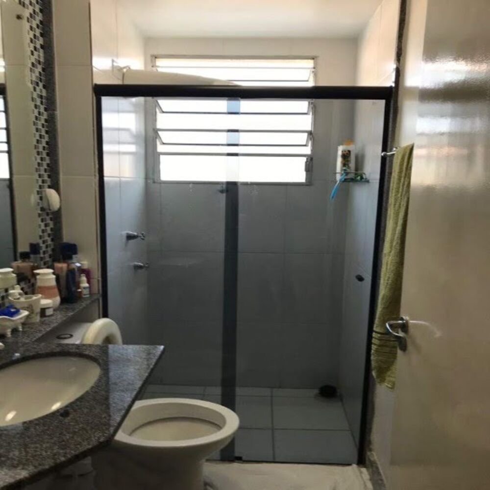 Apartamento à venda com 2 quartos, 100m² - Foto 2