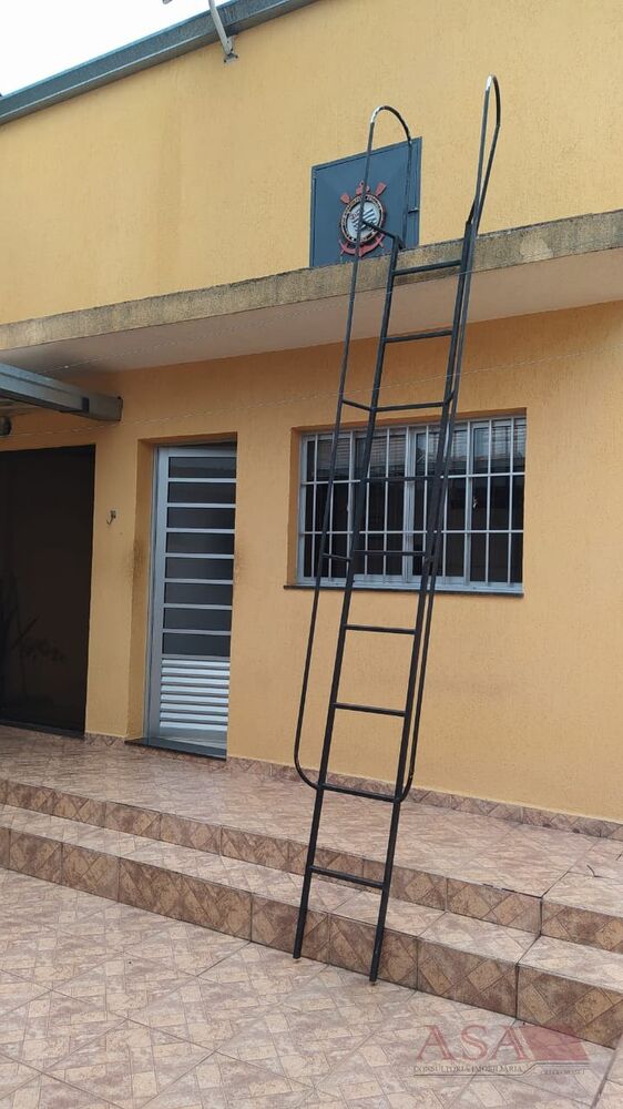 Casa, 2 quartos, 166 m² - Foto 1