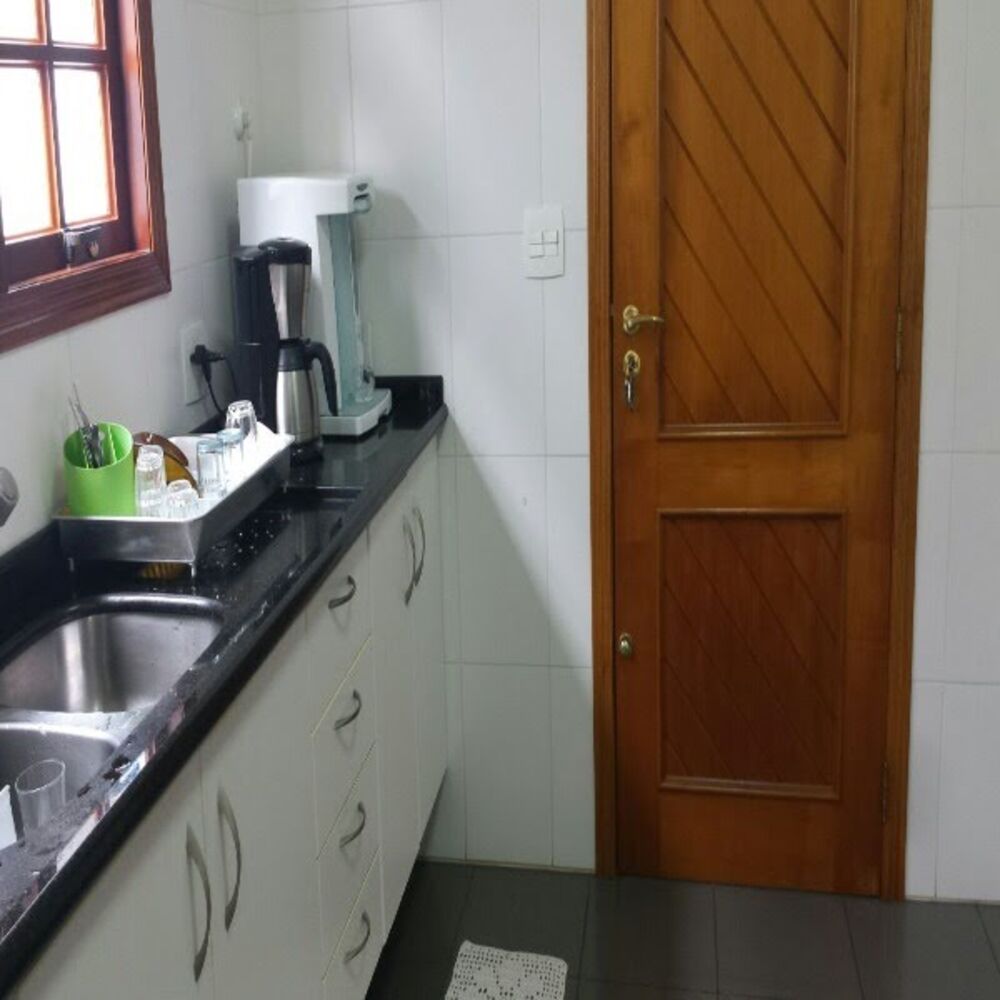 Casa à venda com 4 quartos, 350m² - Foto 3