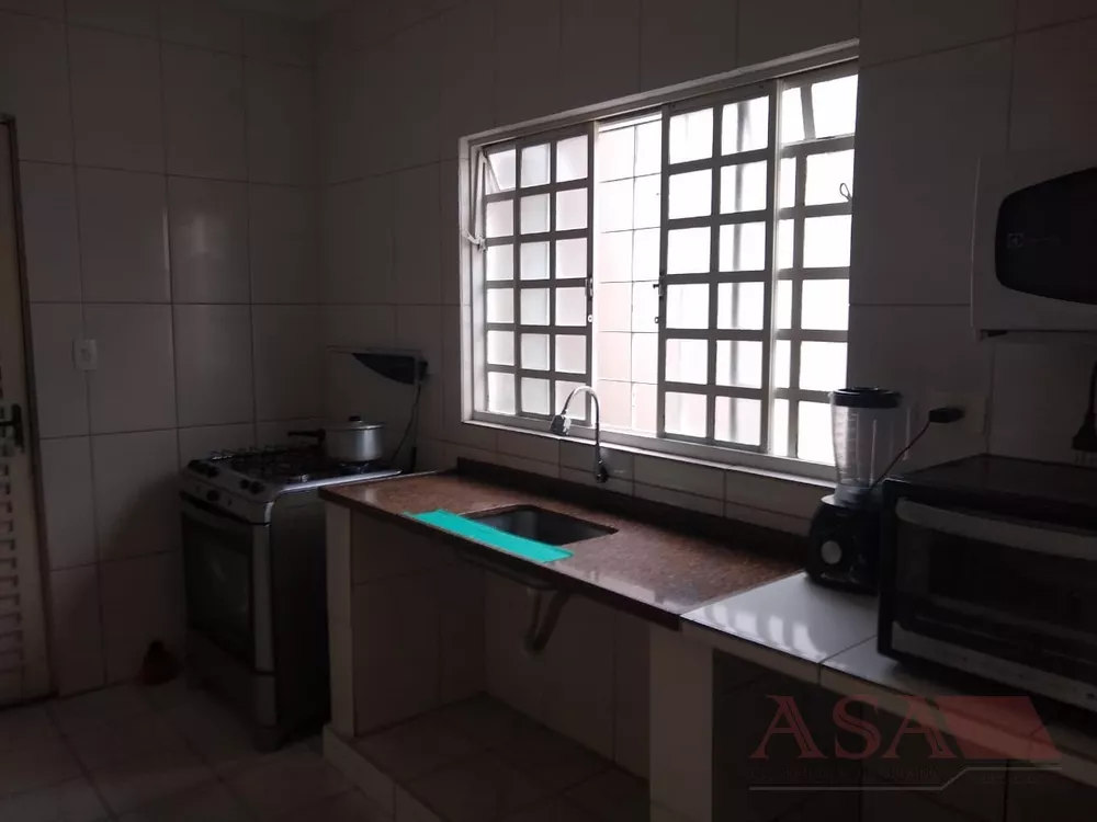 Casa, 2 quartos, 165 m² - Foto 1