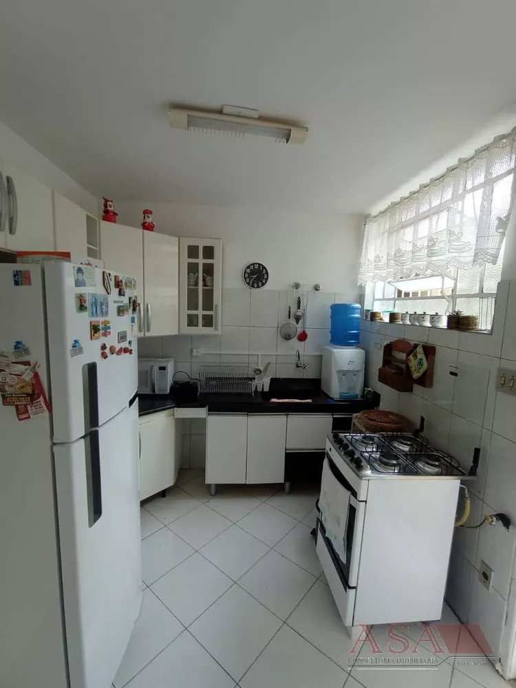 Casa, 3 quartos, 141 m² - Foto 1