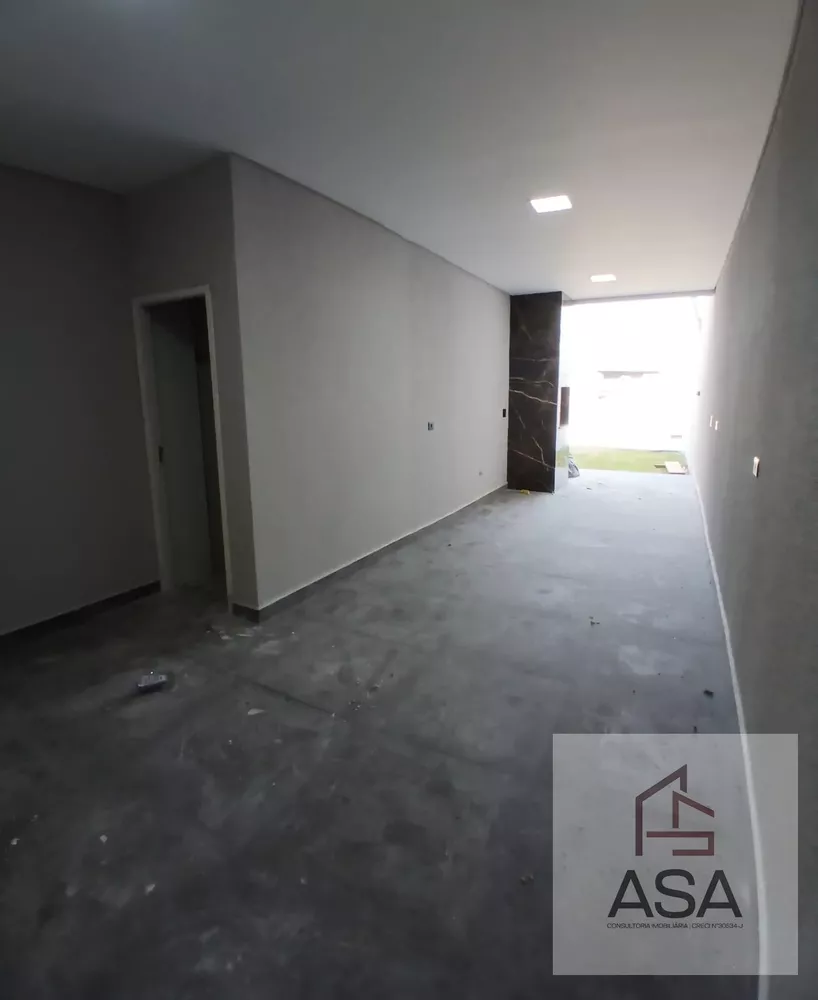 Casa à venda com 3 quartos, 166m² - Foto 4