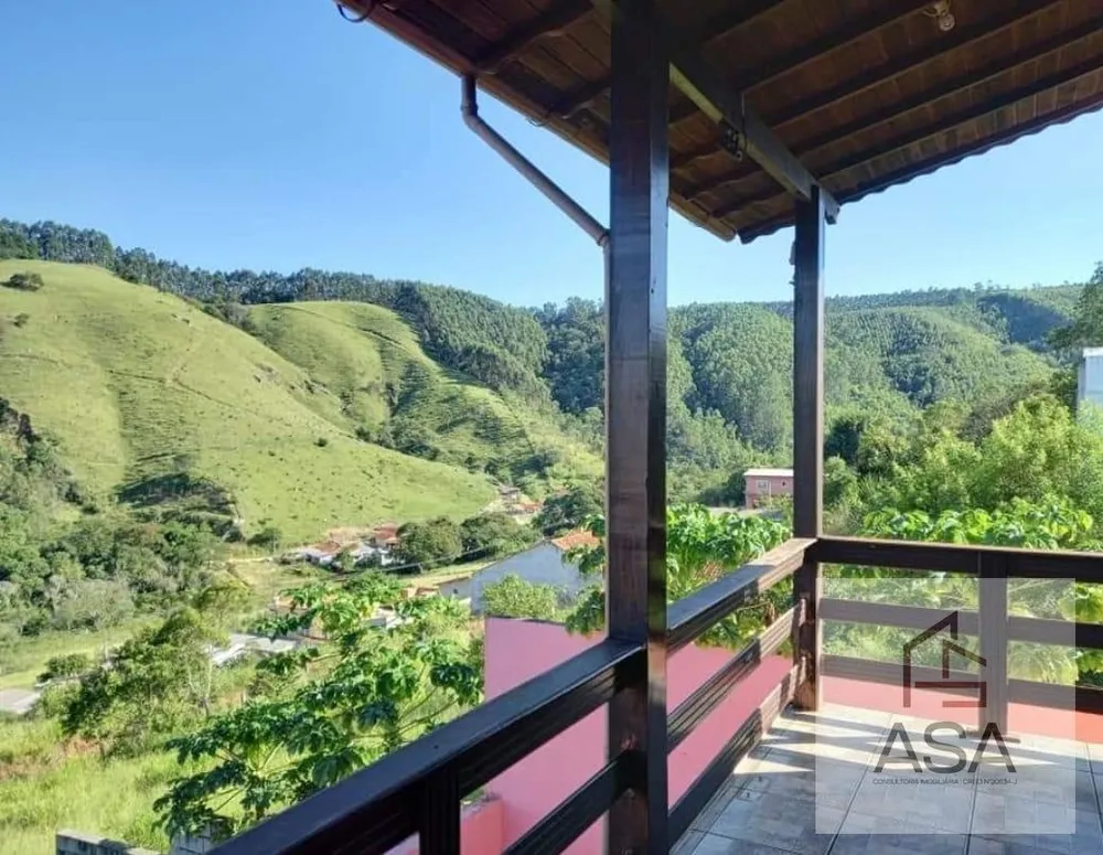 Casa, 3 quartos, 279 m² - Foto 1
