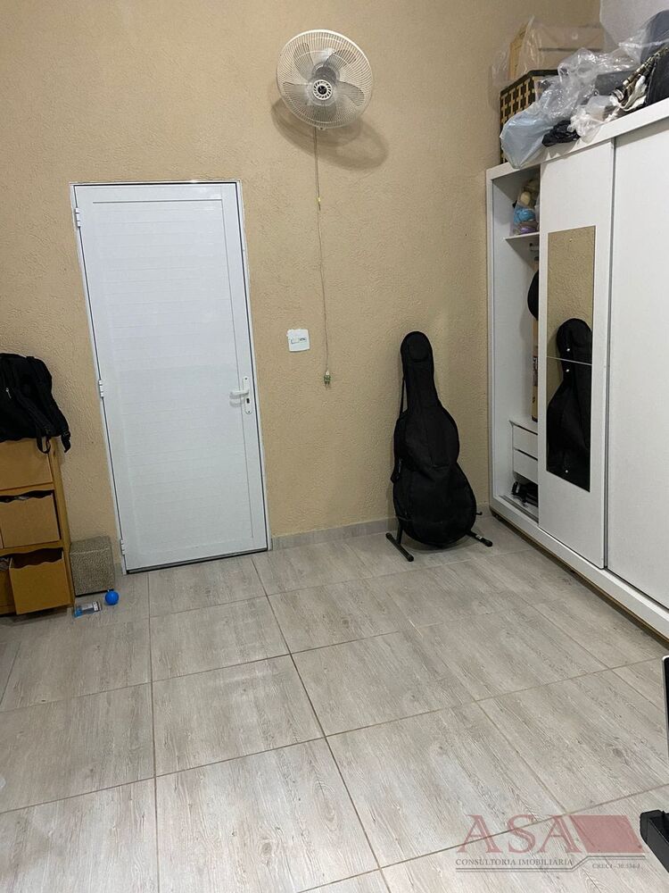 Casa, 3 quartos, 127 m² - Foto 1