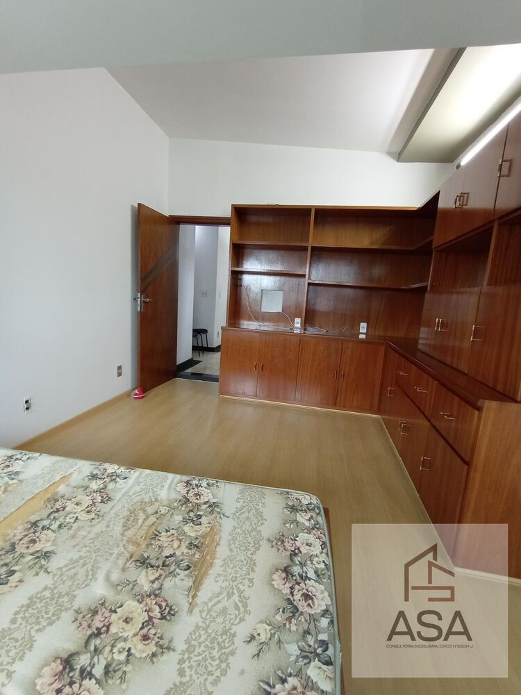 Casa, 4 quartos, 645 m² - Foto 22