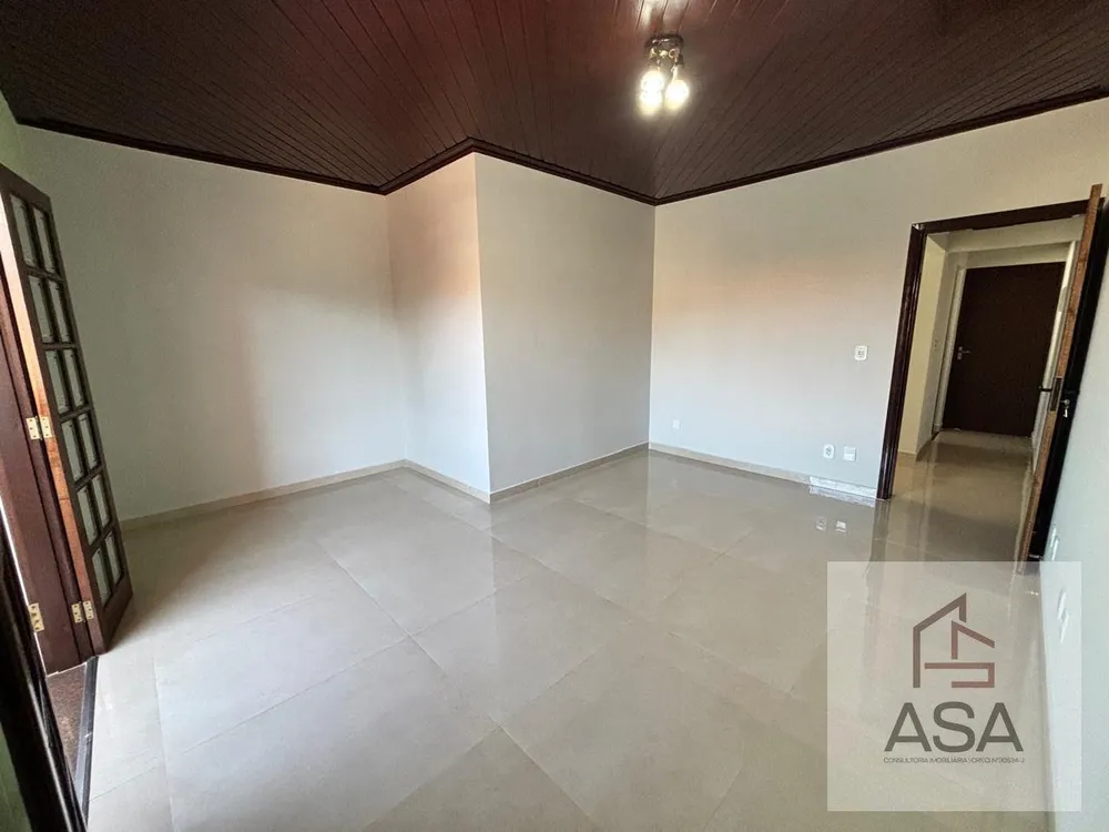Casa, 3 quartos, 207 m² - Foto 9