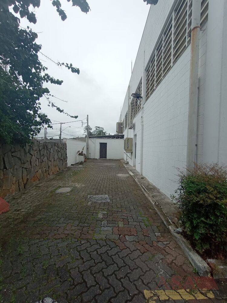 Depósito-Galpão-Armazém para alugar, 1400m² - Foto 29
