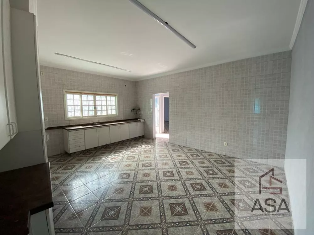 Casa, 2 quartos, 160 m² - Foto 1