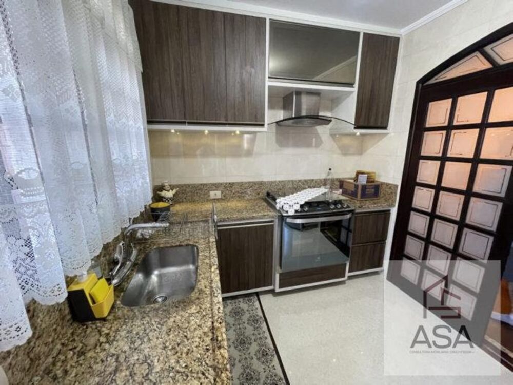 Casa, 3 quartos, 240 m² - Foto 15