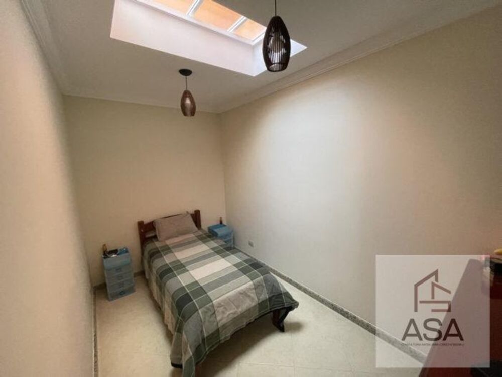 Casa, 3 quartos, 240 m² - Foto 8