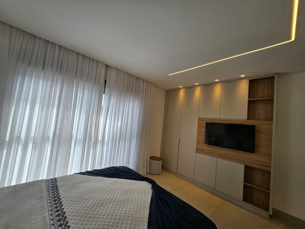 Casa de Condomínio à venda com 6 quartos, 552m² - Foto 31