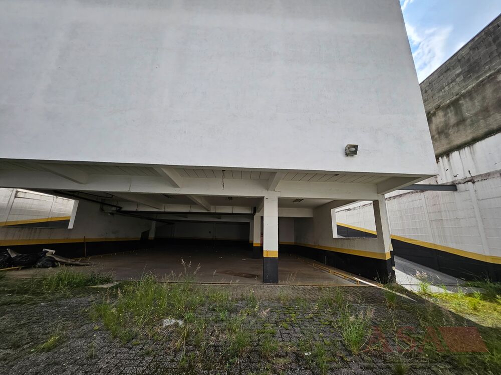 Prédio Inteiro para alugar, 948m² - Foto 2
