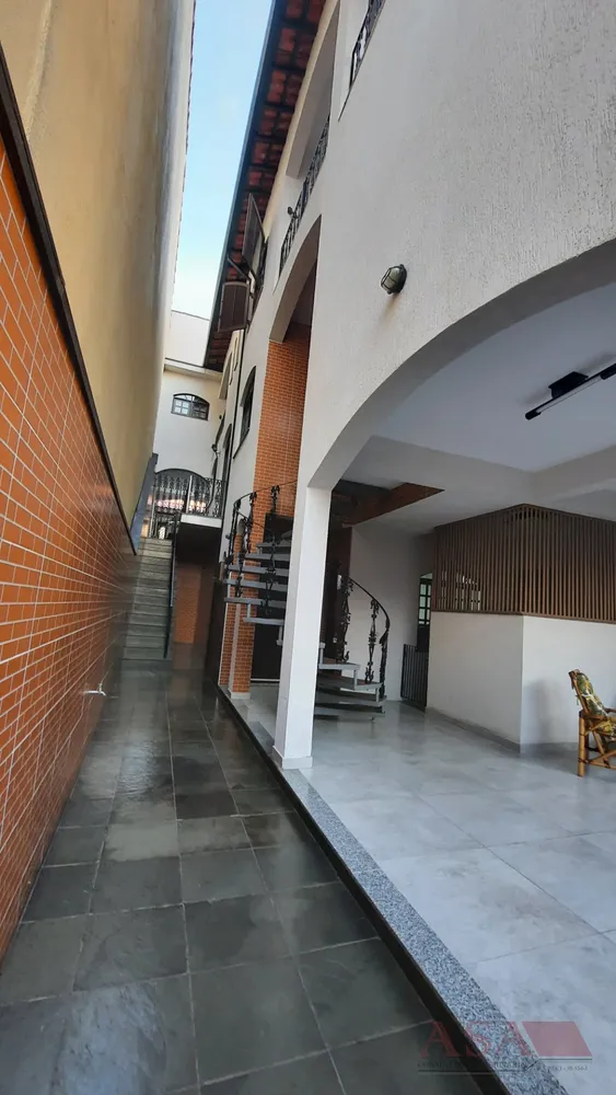 Casa, 3 quartos, 290 m² - Foto 13