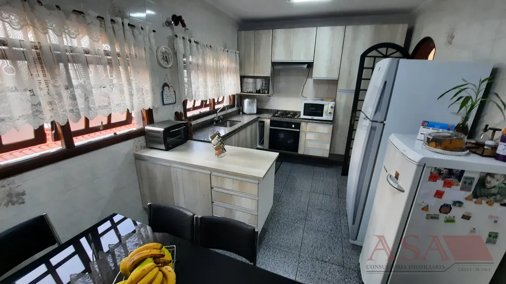 Casa, 3 quartos, 290 m² - Foto 10