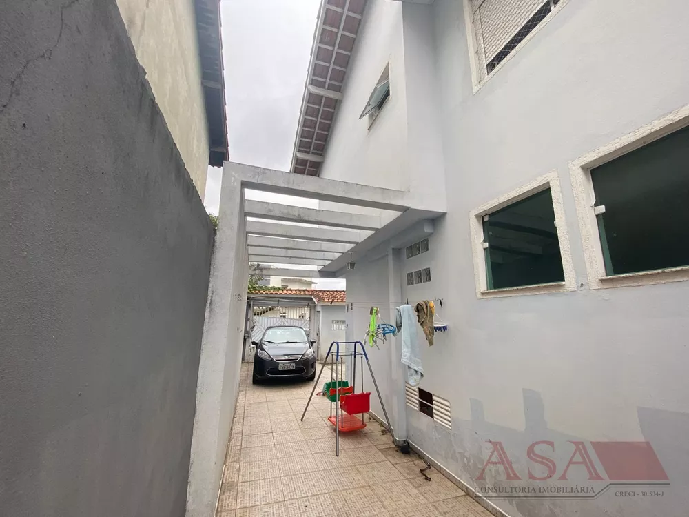 Casa, 3 quartos, 122 m² - Foto 1