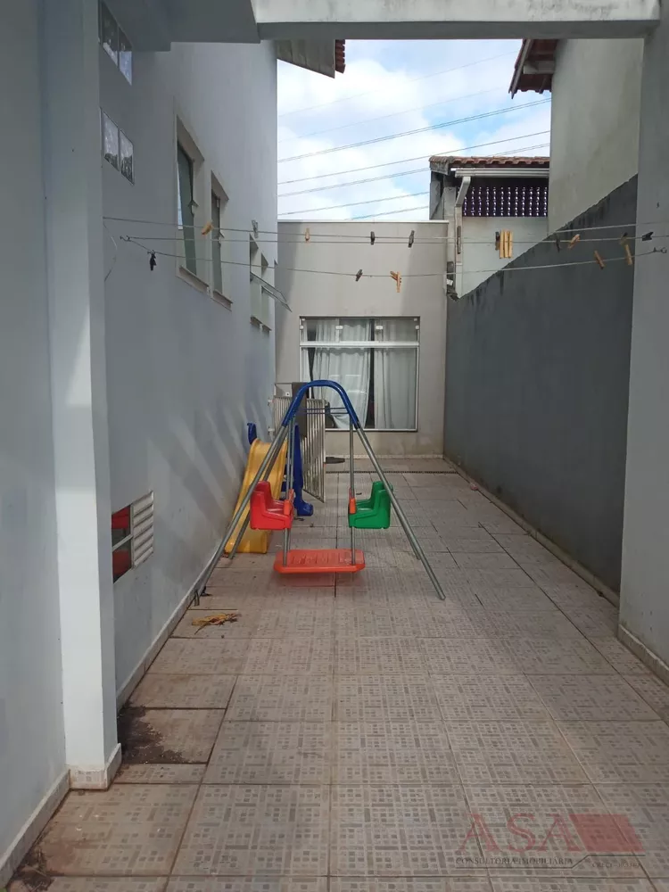 Casa, 3 quartos, 122 m² - Foto 2