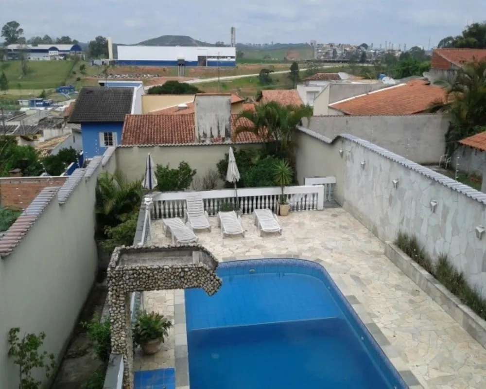 Casa, 5 quartos, 350 m² - Foto 1