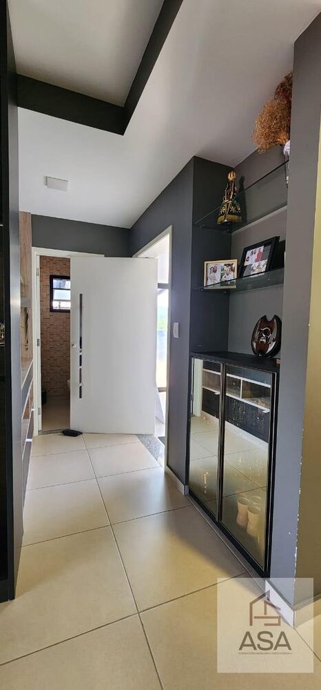 Prédio Inteiro para alugar com 3 quartos, 500m² - Foto 2