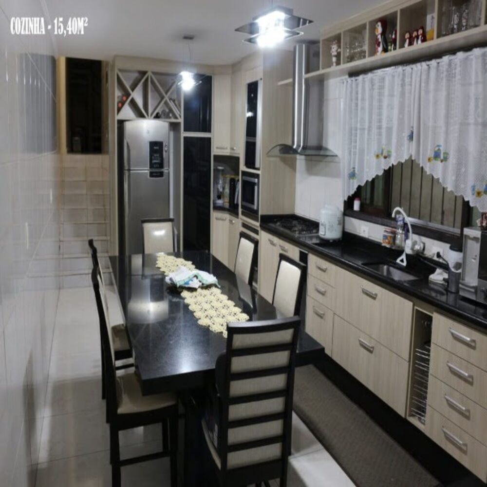 Casa, 3 quartos, 289 m² - Foto 10