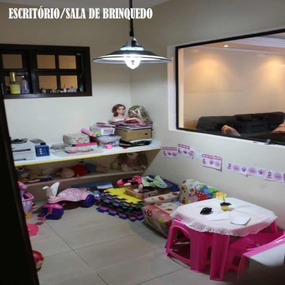 Casa, 3 quartos, 289 m² - Foto 4