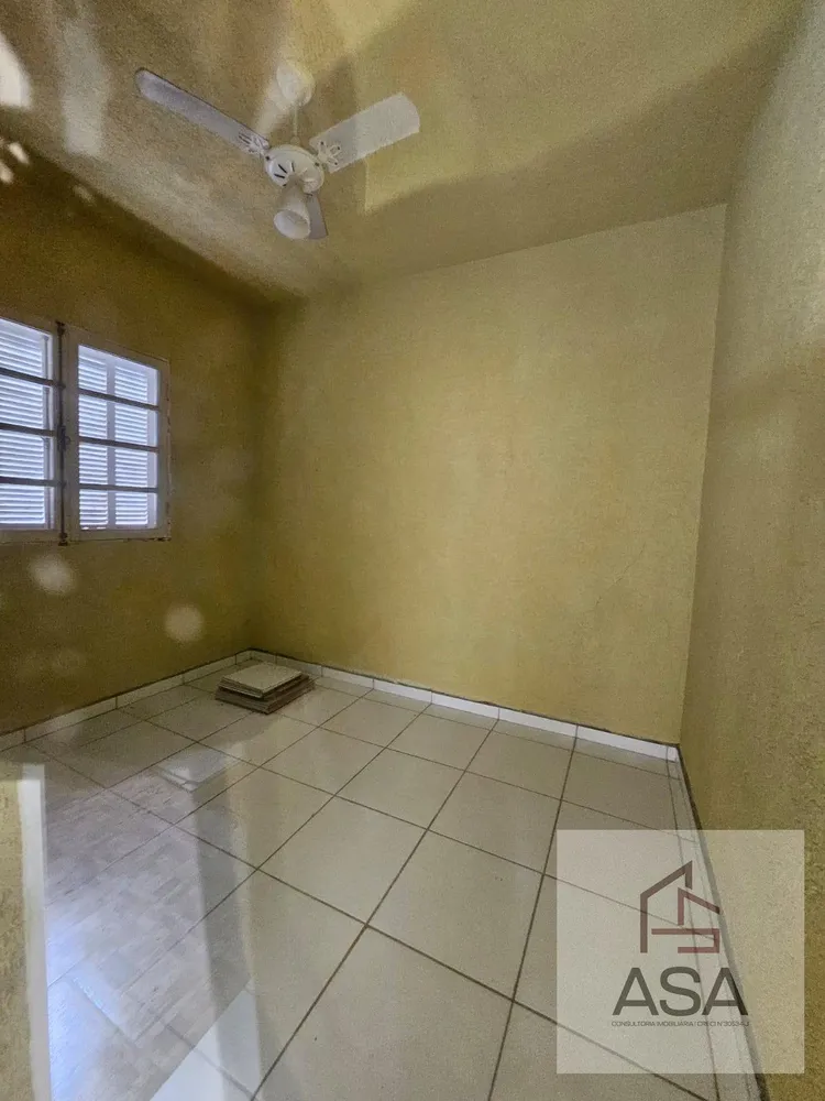 Casa, 4 quartos, 263 m² - Foto 11