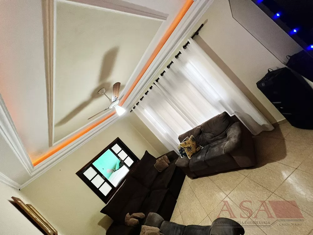 Casa, 4 quartos, 201 m² - Foto 3