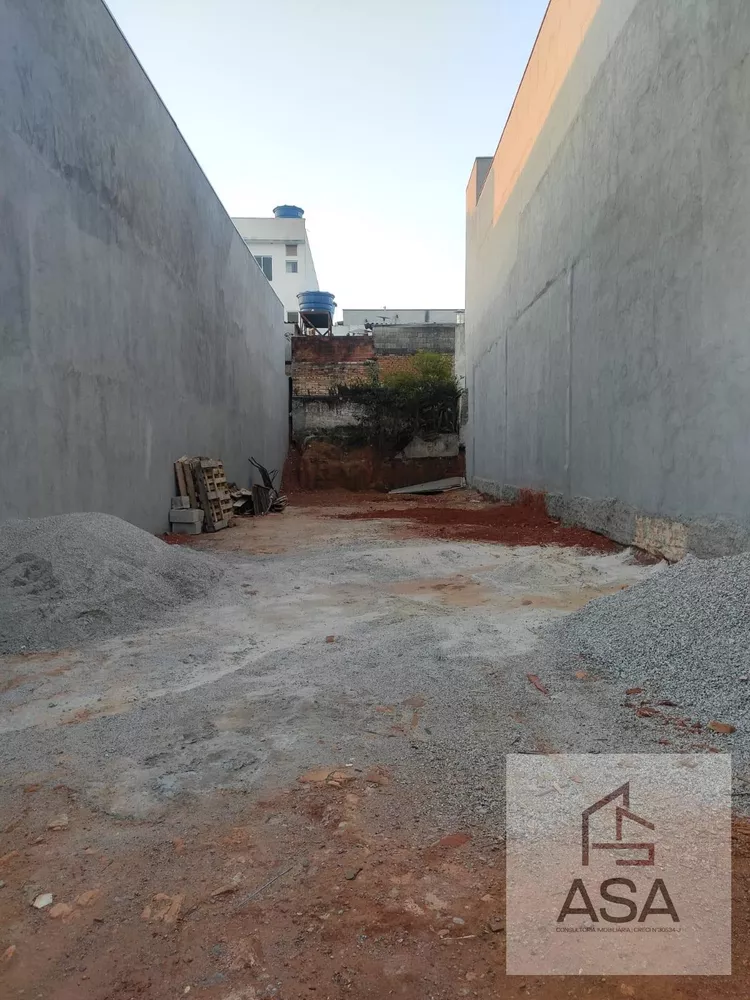 Loteamento e Condomínio, 183 m² - Foto 3