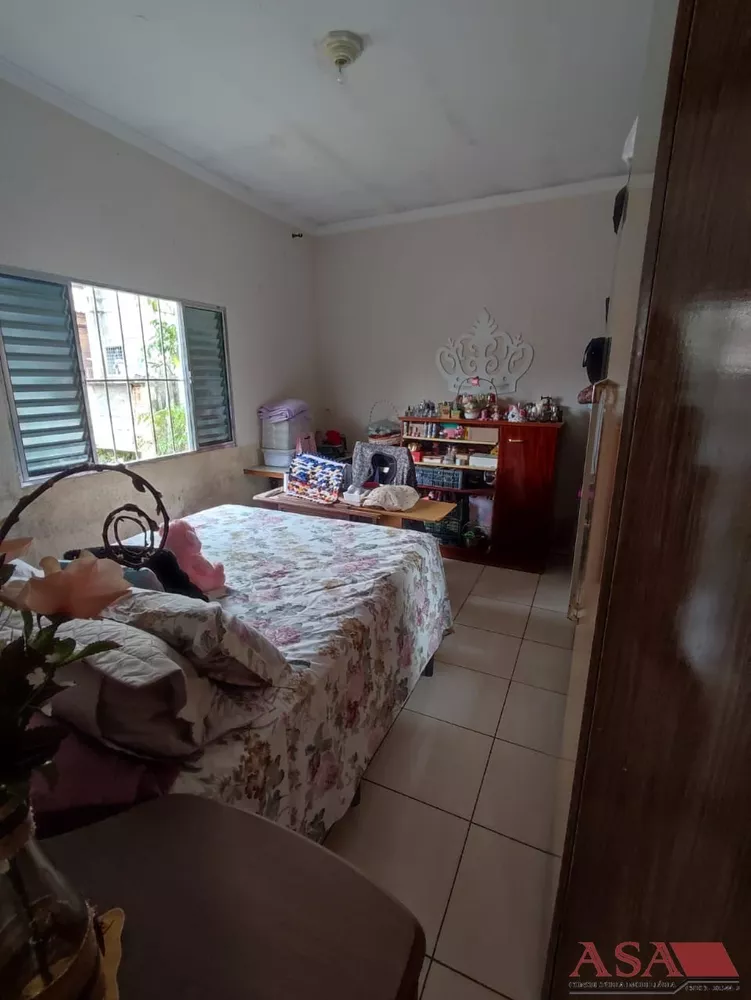 Casa, 3 quartos, 98 m² - Foto 1