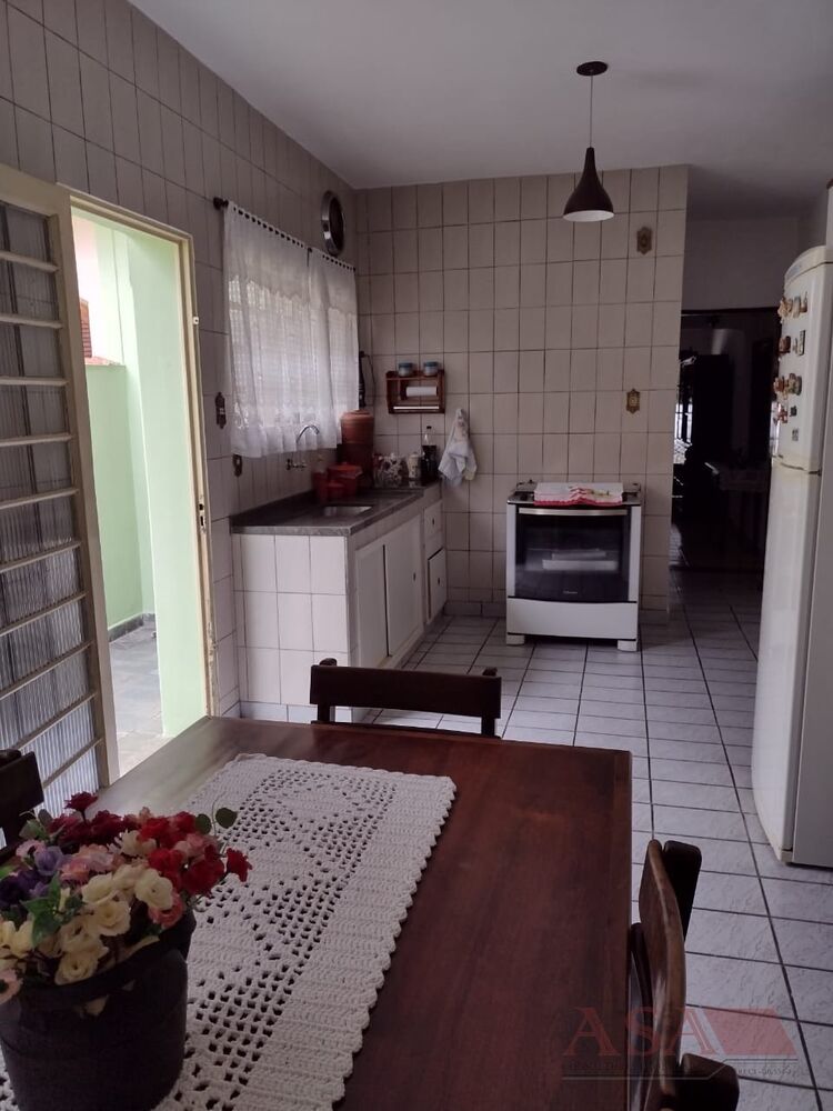 Casa, 2 quartos, 125 m² - Foto 1