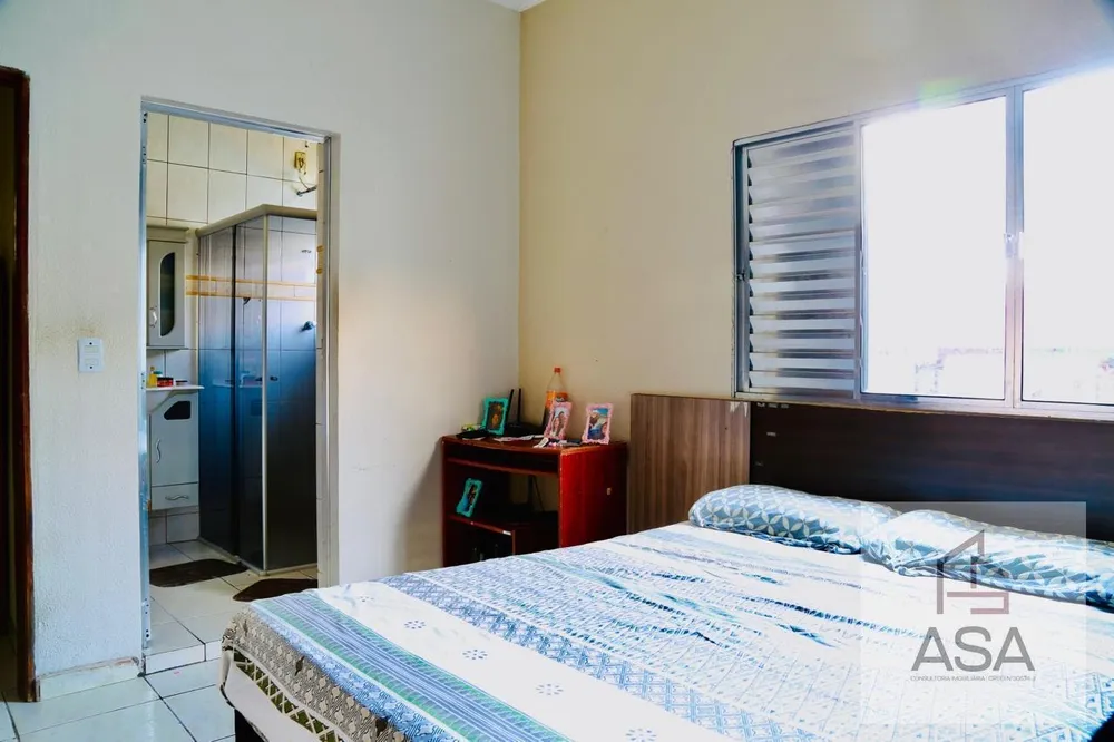 Casa, 6 quartos, 249 m² - Foto 8