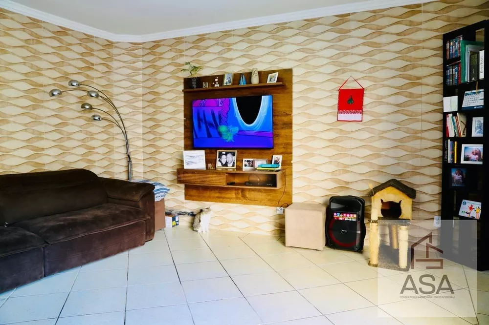 Casa, 6 quartos, 249 m² - Foto 4