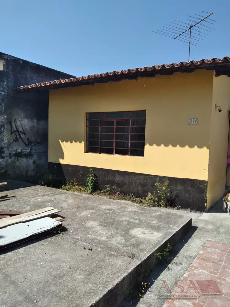 Casa para alugar com 2 quartos, 80m² - Foto 1