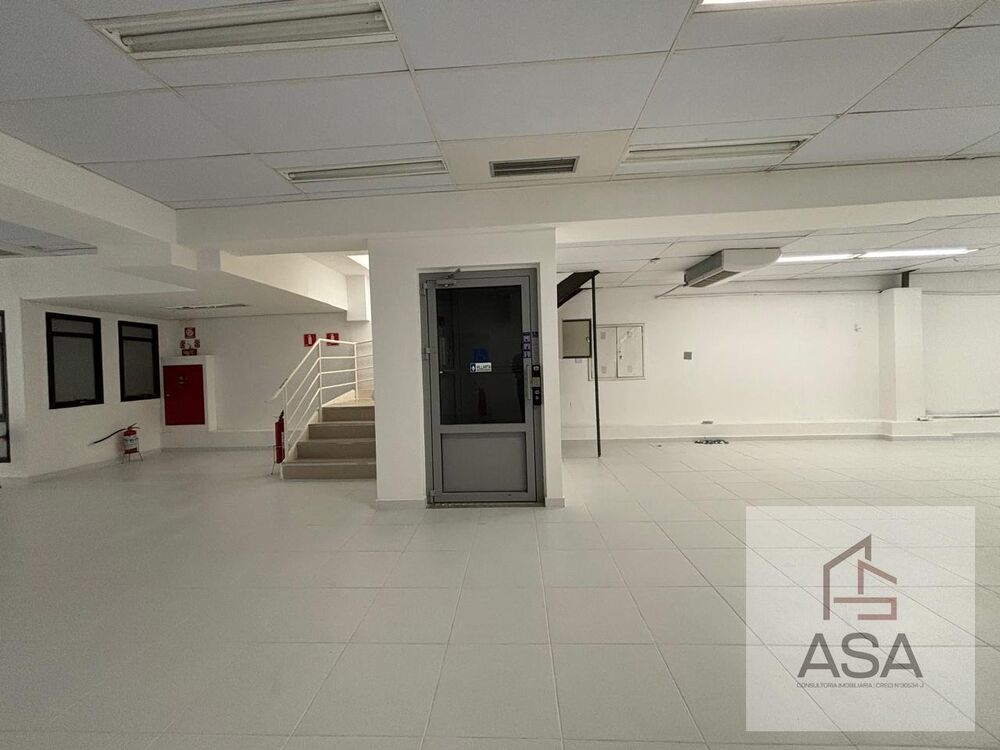 Loja-Salão para alugar, 570m² - Foto 2
