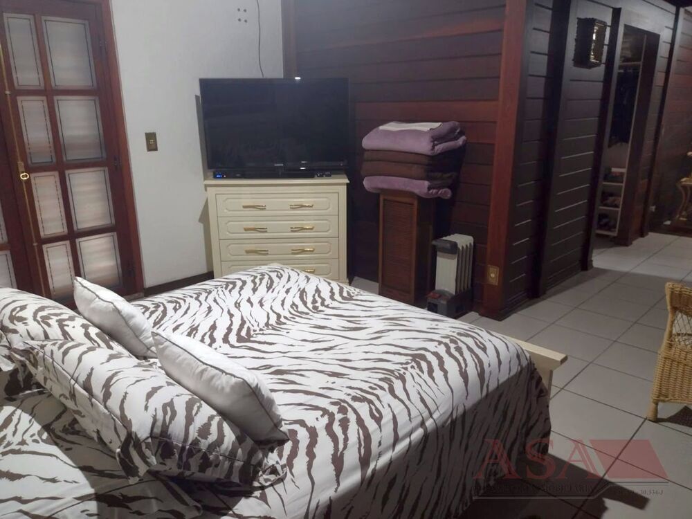 Casa, 4 quartos, 282 m² - Foto 18