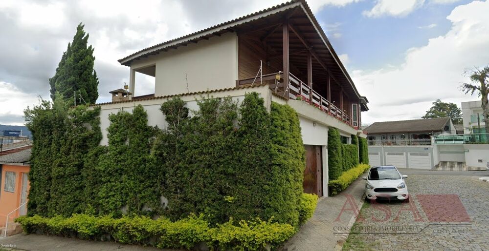 Casa, 4 quartos, 282 m² - Foto 1