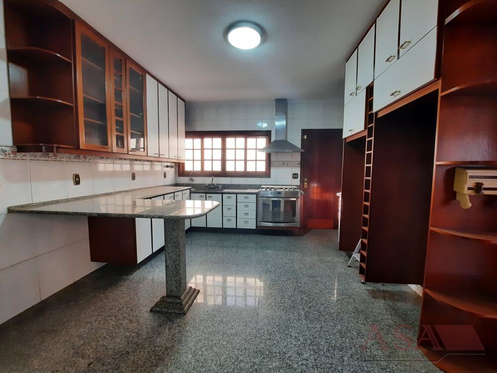 Casa, 4 quartos, 484 m² - Foto 1