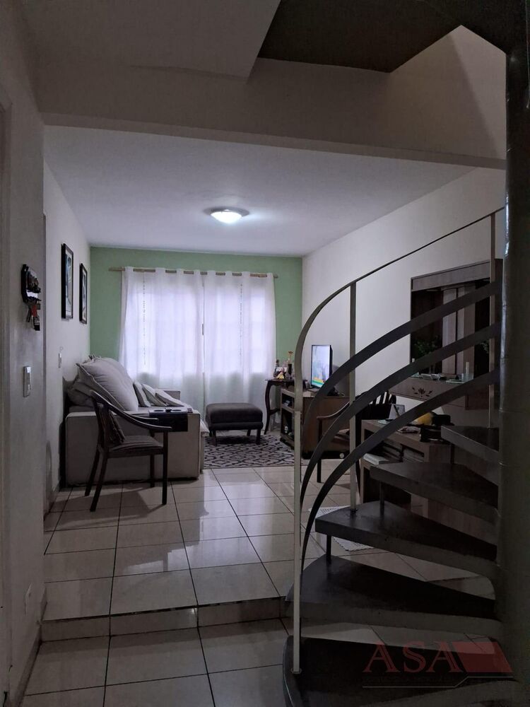 Casa, 3 quartos, 178 m² - Foto 1