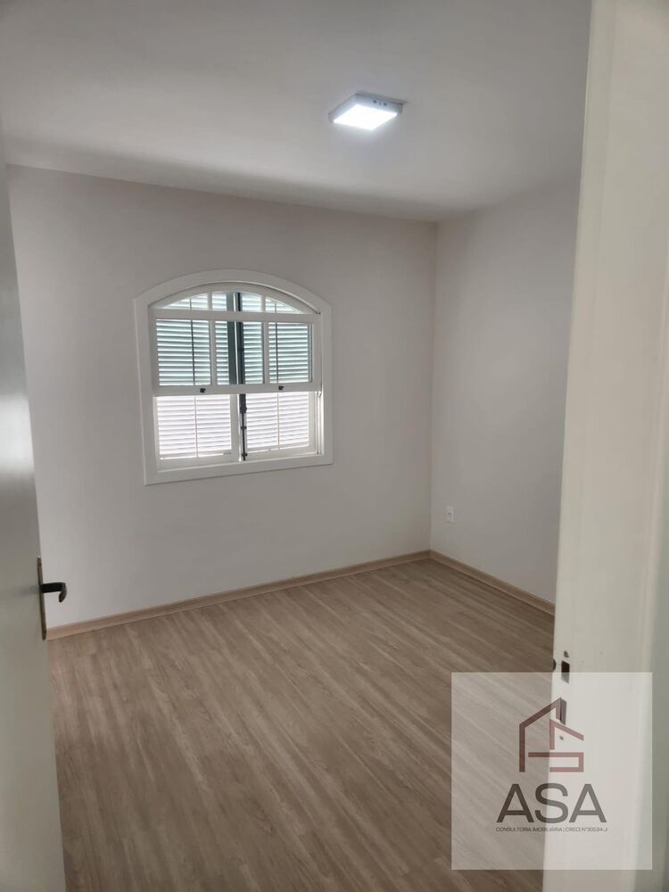 Casa, 4 quartos, 233 m² - Foto 37