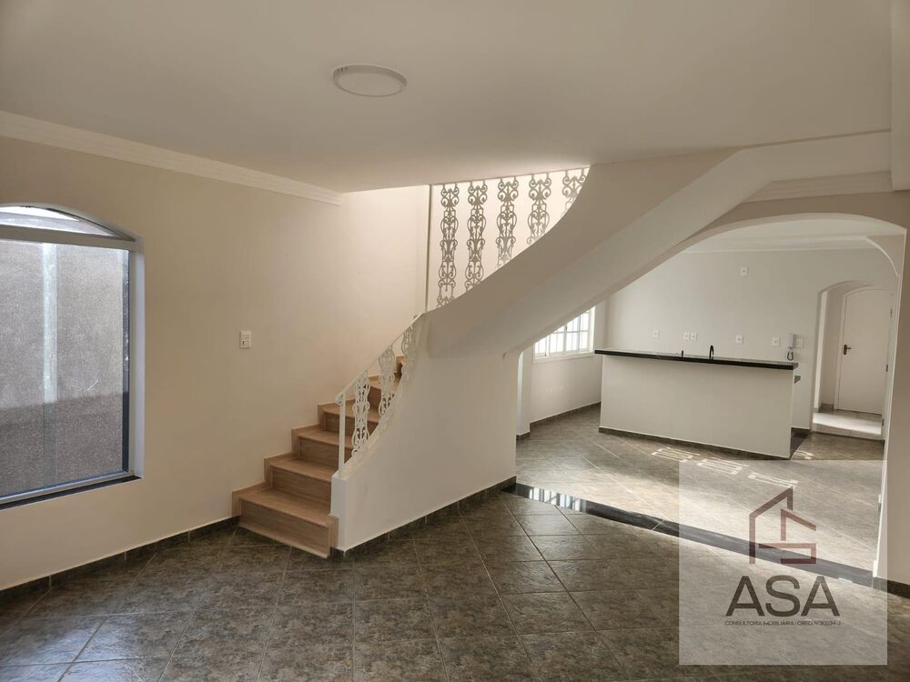 Casa, 4 quartos, 233 m² - Foto 5