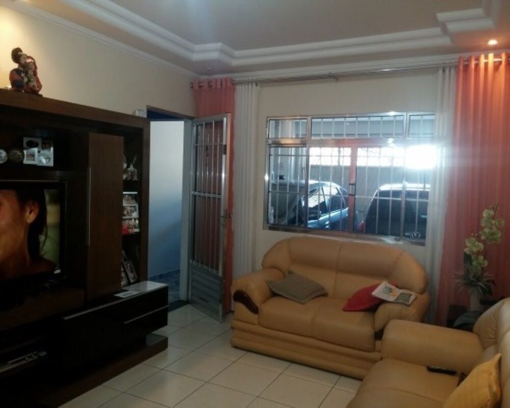 Casa, 3 quartos, 189 m² - Foto 2
