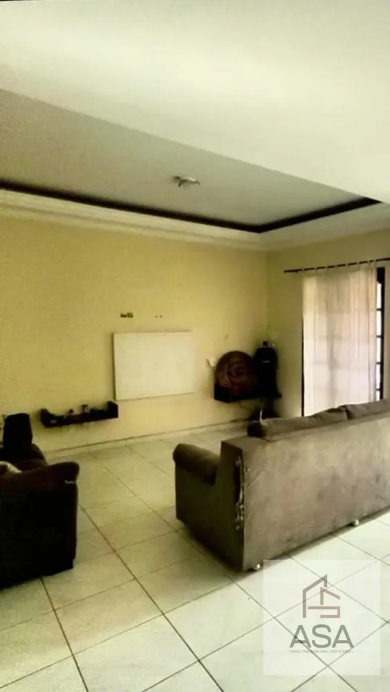 Casa, 3 quartos, 170 m² - Foto 3