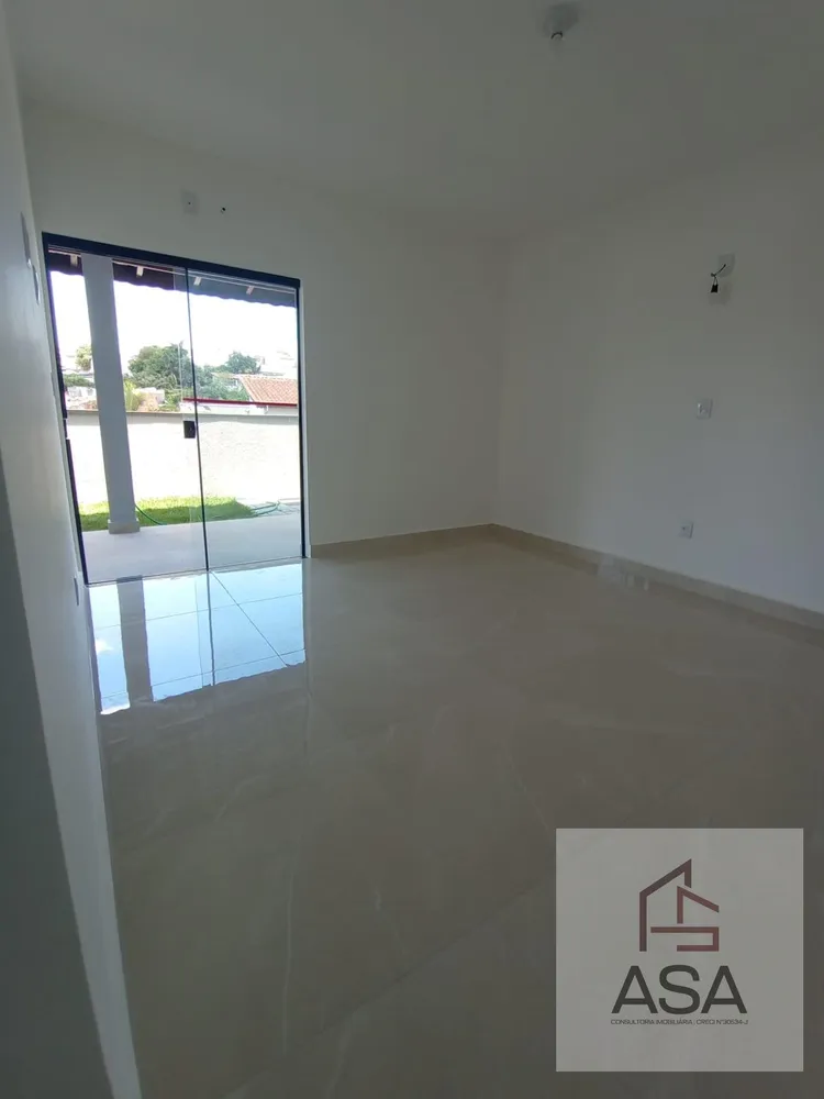 Casa, 3 quartos, 221 m² - Foto 3