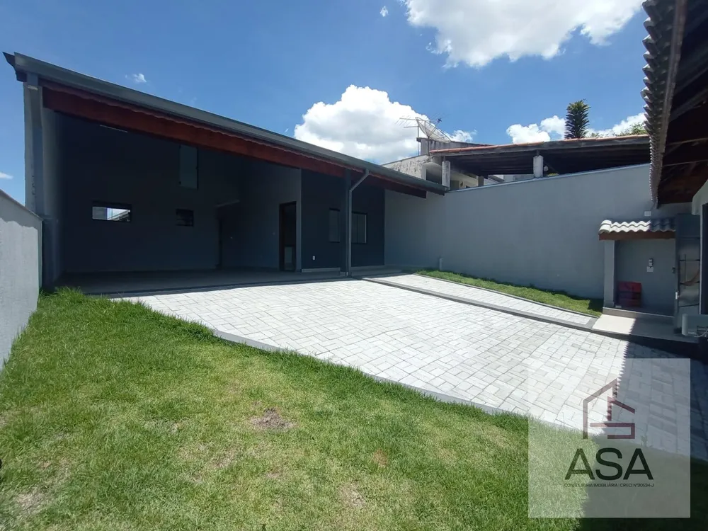 Casa, 3 quartos, 221 m² - Foto 2