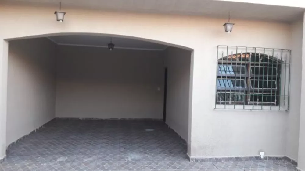 Casa à venda com 4 quartos, 300m² - Foto 6