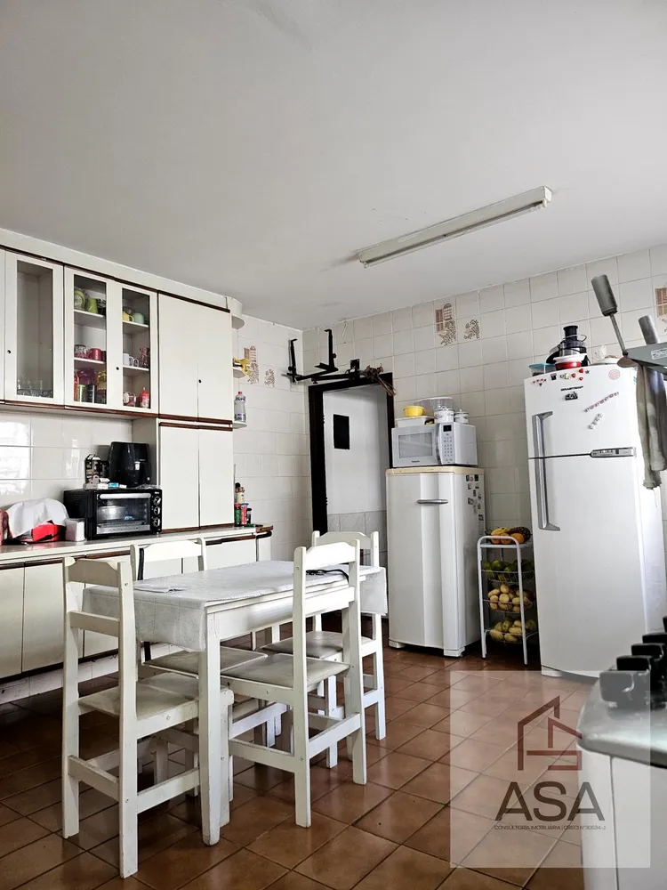 Casa, 3 quartos, 267 m² - Foto 11