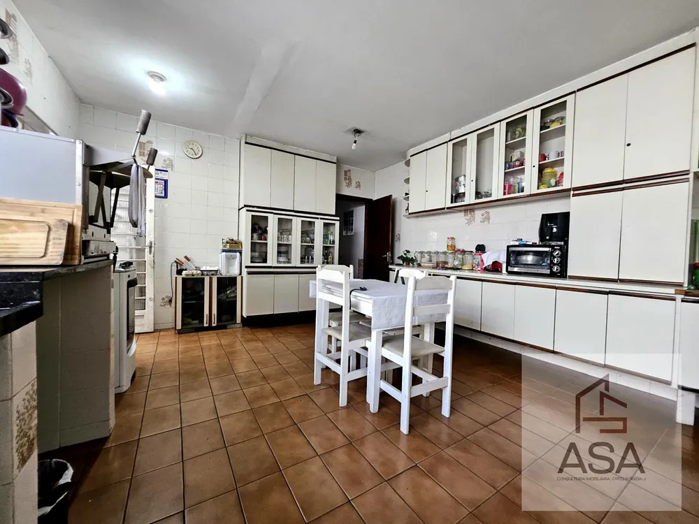 Casa, 3 quartos, 267 m² - Foto 14