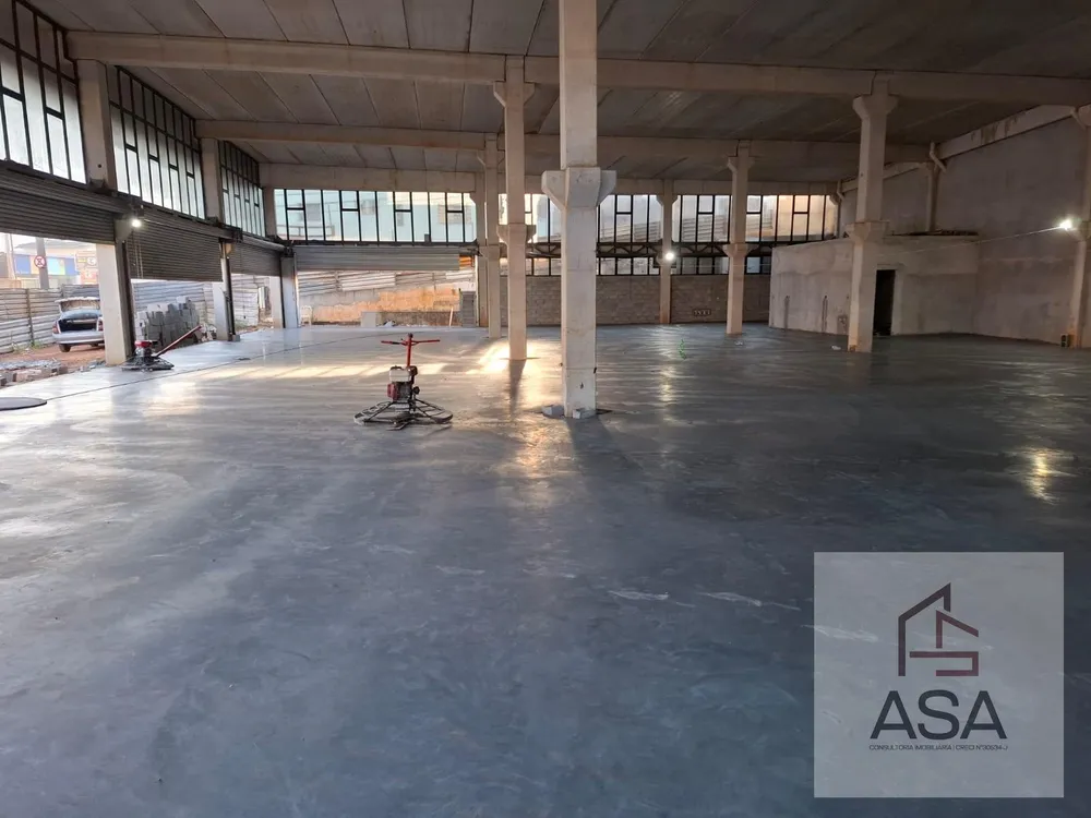 Loja-Salão, 811 m² - Foto 1