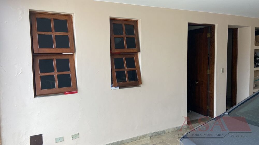 Casa à venda com 3 quartos, 208m² - Foto 8