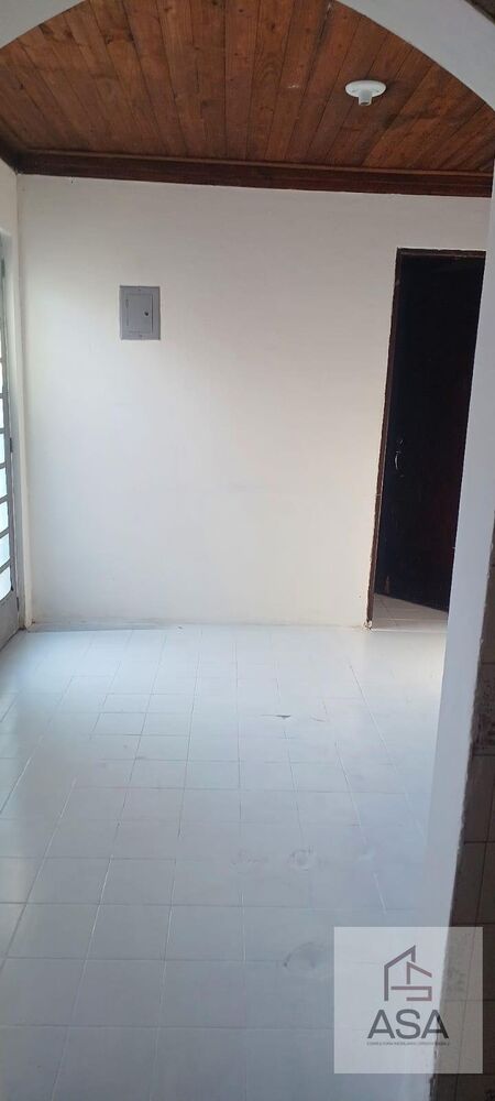 Casa à venda com 3 quartos, 61m² - Foto 3