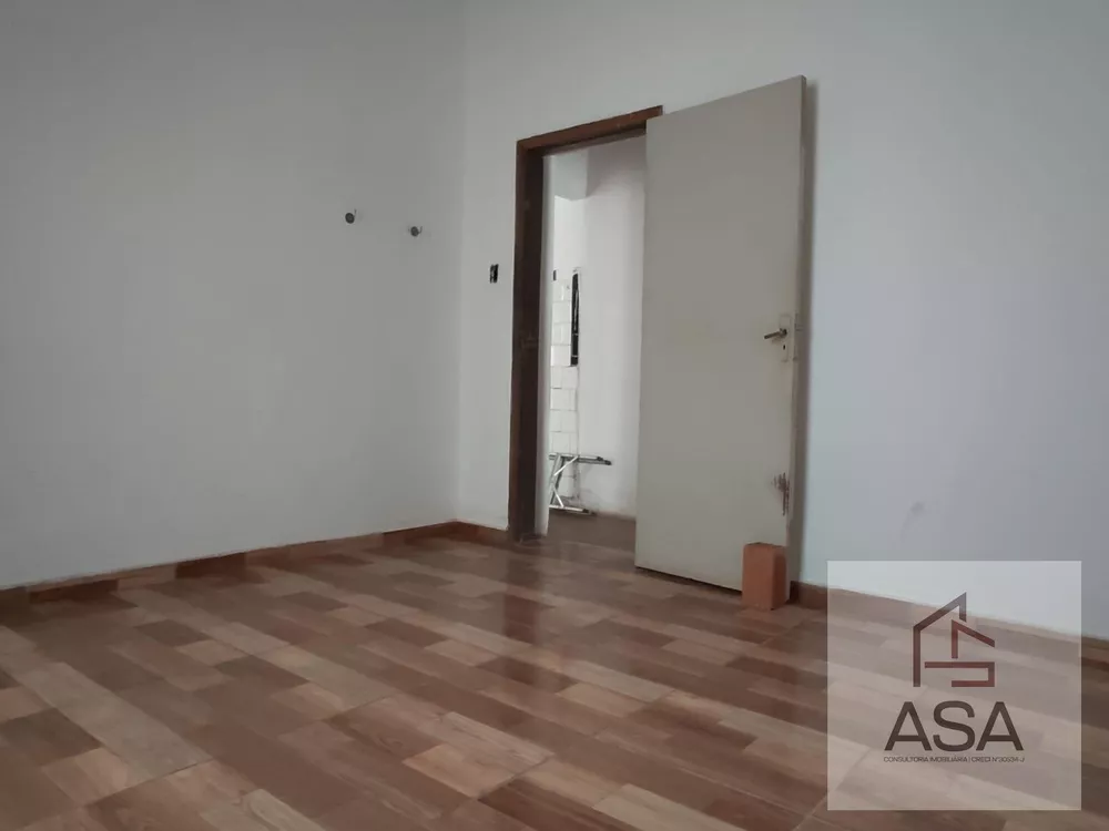 Casa, 5 quartos, 151 m² - Foto 4